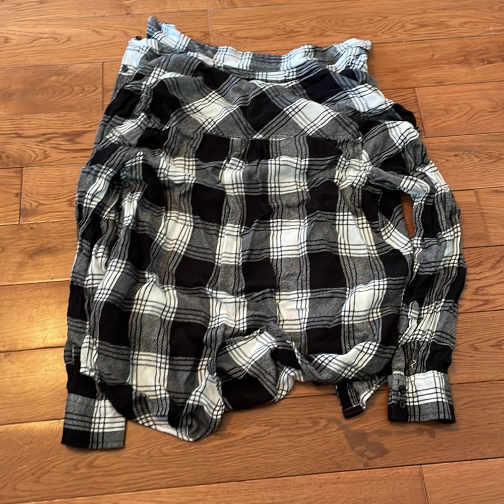 Flannel - Picture 3 of 3